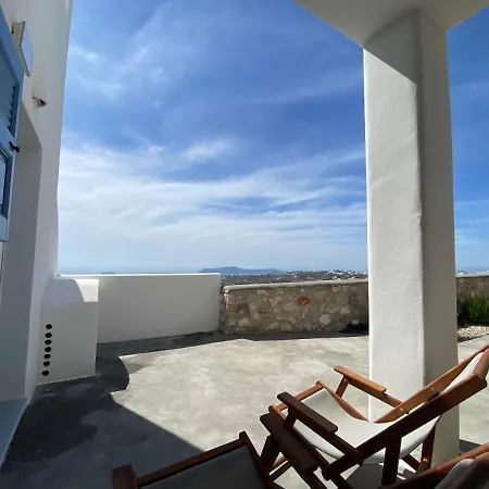 Ena Santorini Nyaraló *