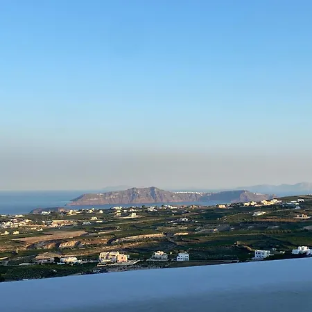 Ena Santorini Holiday home