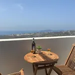 Casa de Férias Ena Santorini Pýrgos